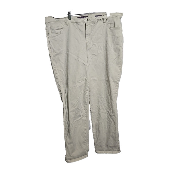 Gloria Vandebilt Amanda Beige Denim Straight Leg High Rise Jeans Womans Size 18W - Picture 1 of 5